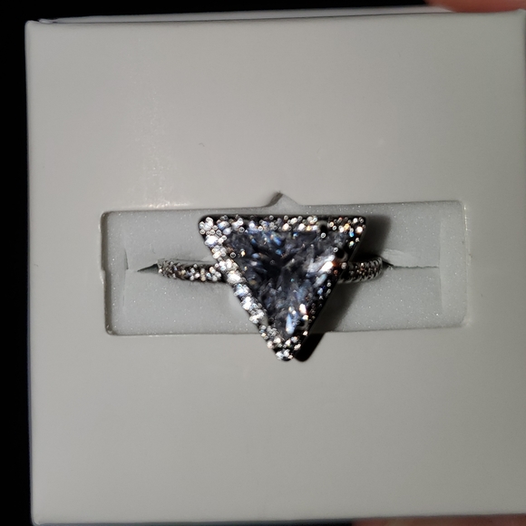 Ladies ring - Picture 4 of 4